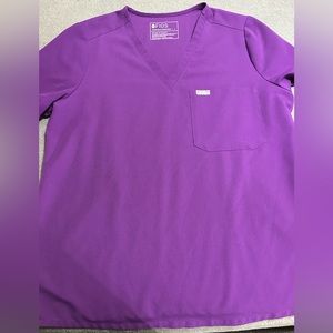 Magic Purple Catarina™ - One-Pocket Scrub Top Size Large